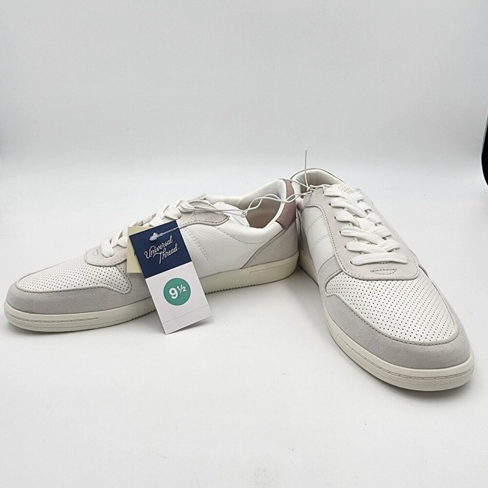Womens Universal Threads White Fashion Tennis Shoes Memory Foam Sneakers 9.5